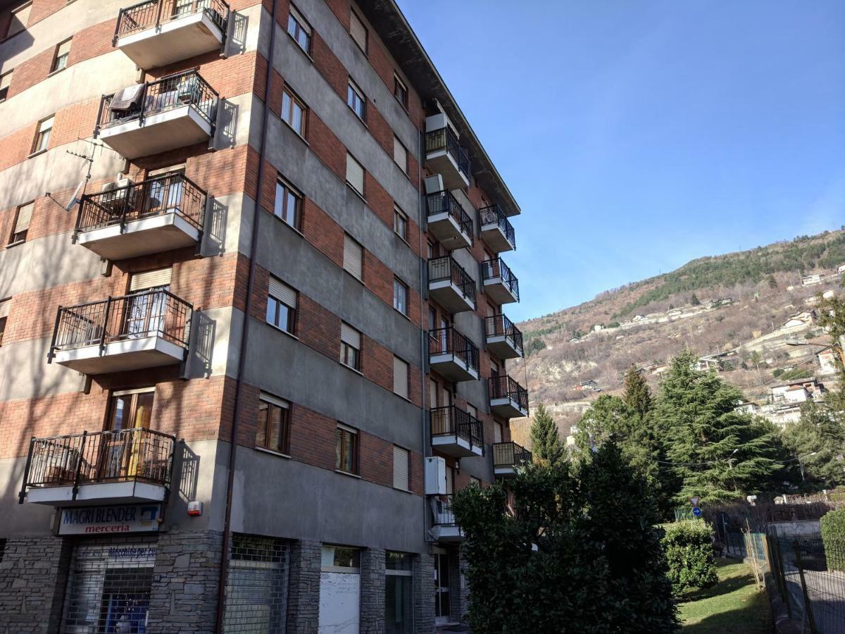 Casa Della Nonna Per Voi Parcheggio Gratuito Condizionatore Portatile Cir 0052 Aosta Exterior foto